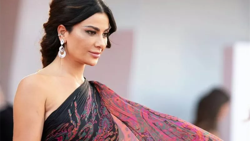 بالفيديو.. صبا مبارك في تكريمها بمهرجان الفضائيات: “مصر احتضنتني وادتني كتير أوي”