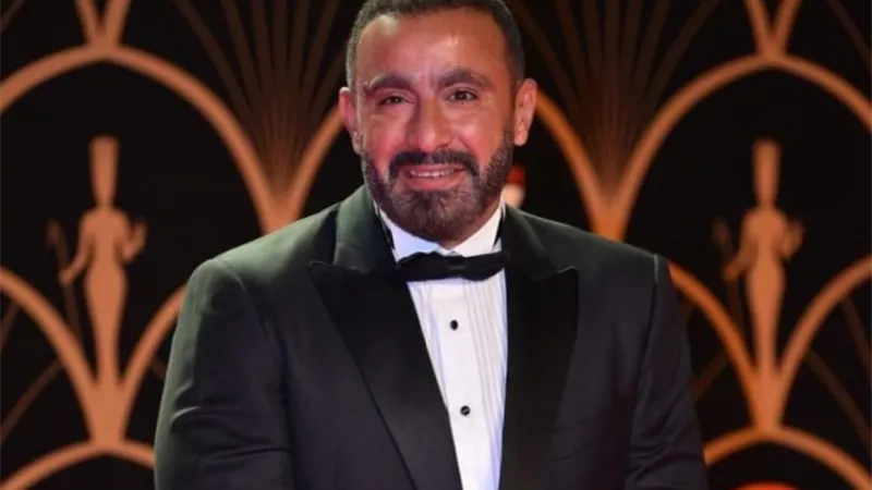 أحمد السقا يهدي جائزته بمهرجان الفضائيات للفنانة الراحلة ناهد رشدي