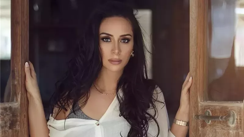 بسنت شوقي: «بطلت أتفرج على الماتشات بسبب محمد فراج»
