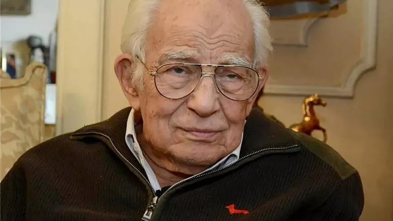 رشوان توفيق لـ