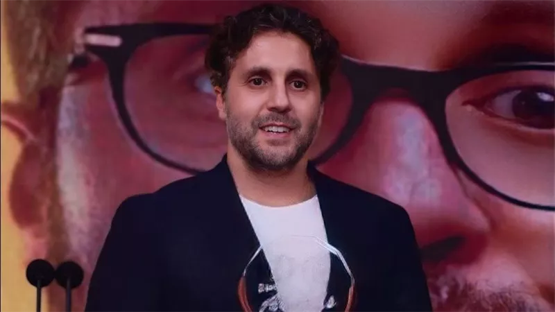 هشام ماجد: 