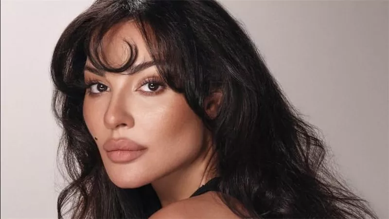 نادين نسيب نجيم تعلن انفصالها عن خطيبها ناريك ناربيكيان 