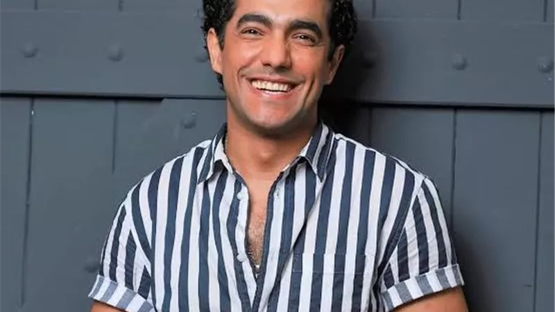 ميدو عادل: 