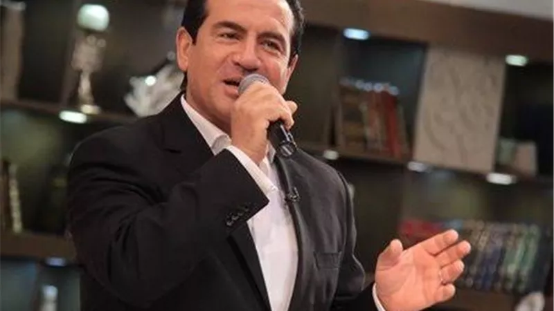 محمد ثروت يتألق في بروفات حفل 