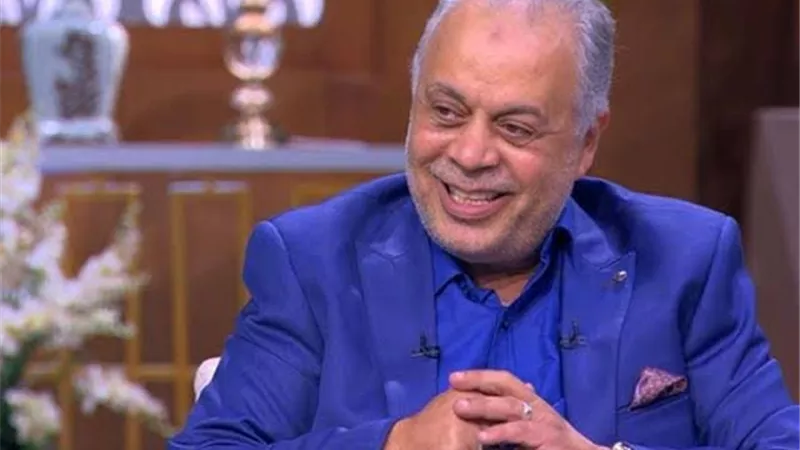 خاص.. أشرف زكي: بنرحب بالمواهب الحقيقية في النقابة واللي بيشتكي كان السنة اللي فاتت شغال 