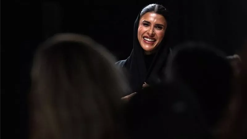 أسبوع الموضة في الرياض يشعل الأضواء بعروض استثنائية تحت عنوان 
