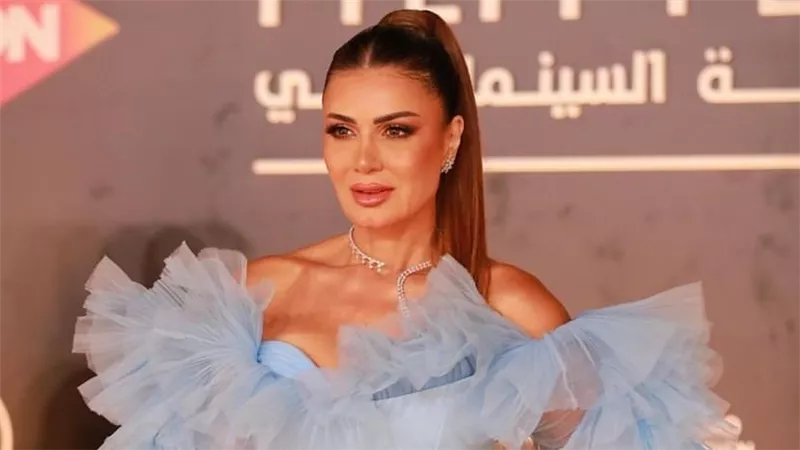 نجلاء بدر: مهرجان الجونة شبابي ومليان طاقة إيجابية.. ومحمود حميدة الحب الأول والأخير 