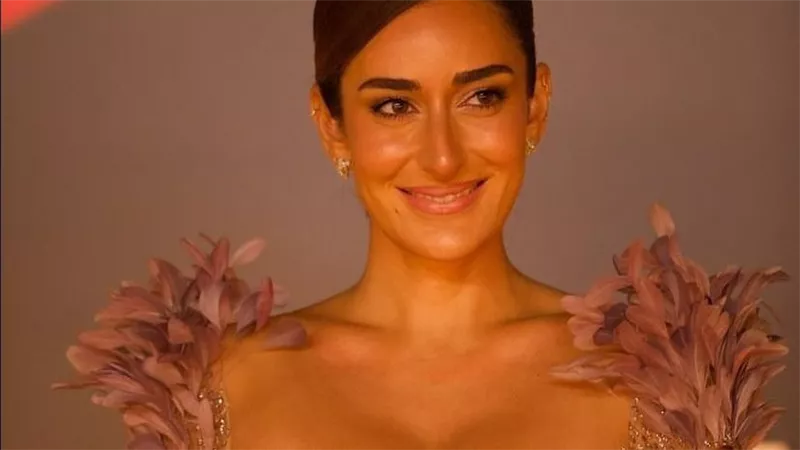 أمينة خليل ورانيا يوسف الأبرز على ريد كاربت مهرجان الجونة السينمائي (صور) 