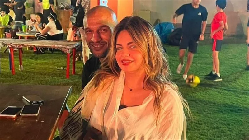 كرم جابر يهنئ زوجته هدير العقاد بعيد زواجهما: أحبك من أعماق قلبي 