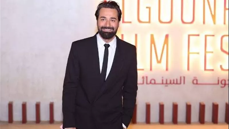 أحمد حاتم: 