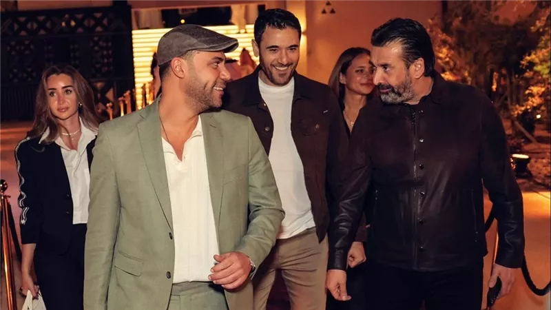 محمد إمام: 