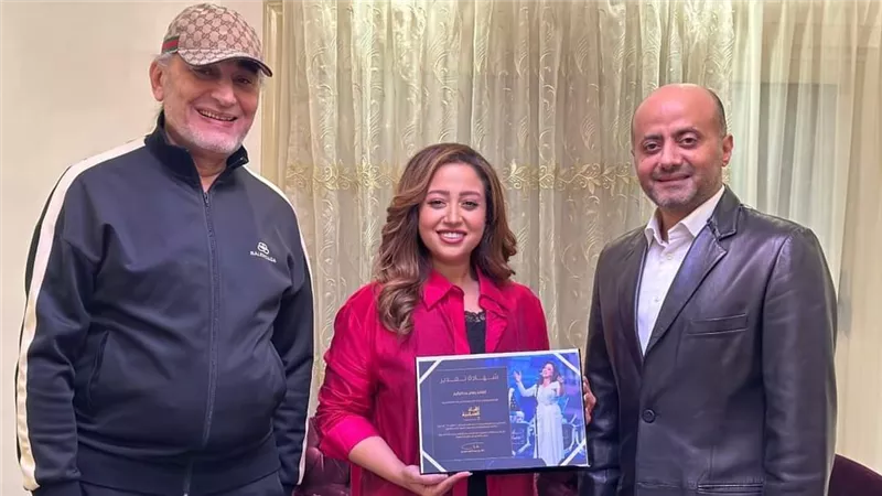 ريهام عبد الحكيم تعرب عن سعادتها بعد تكريمها لمشاركتها في مهرجان الموسيقى العربية 