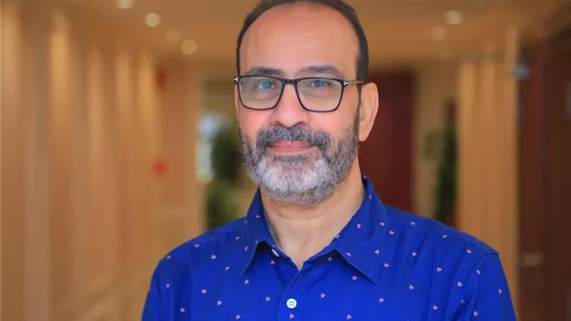 حوار مع الناقد عصام زكريا مدير مهرجان القاهرة السينمائي الدولي