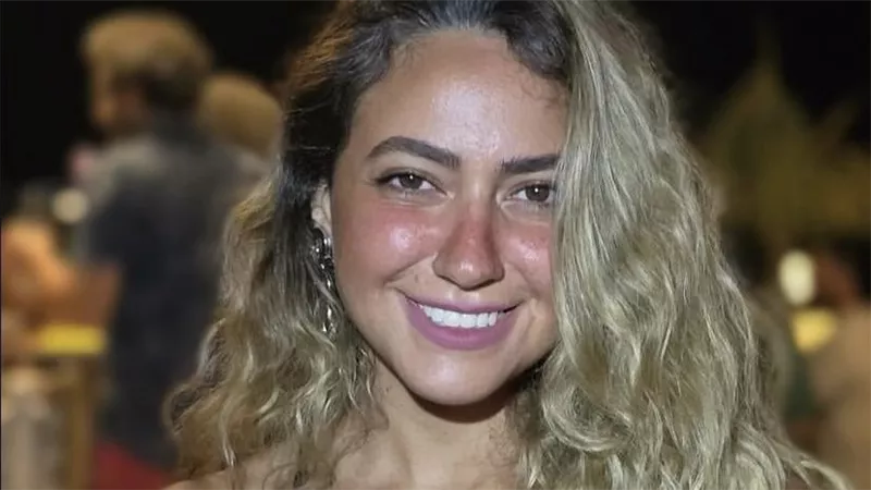 شلل مؤقت بالمعدة.. هند عبدالحليم تكشف تفاصيل أزمتها الصحية 