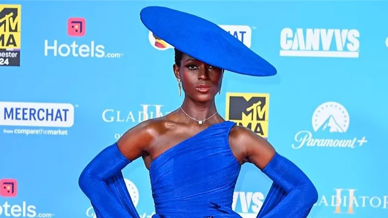 حضور مميز وإطلالات مبتكرة على السجادة الحمراء في حفل توزيع جوائز MTV EMA 2024