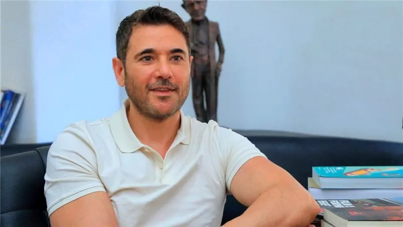 أبرز تصريحات أحمد عز في معرض الشارقة الدولي للكتاب 