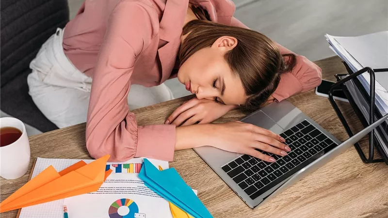 تشعرين بالتعب دائمًا؟.. اسألي طبيبك هذا السؤال 