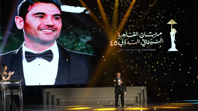 أحمد عز يكشف كواليس 