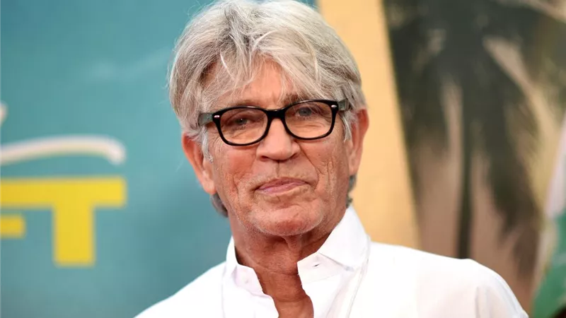 اليوم.. تكريم وندوة للنجم الأمريكي إريك روبرتس بمهرجان القاهرة السينمائي
