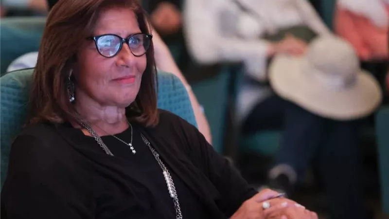 حفل توقيع كتاب لميرفت أبو عوف عن تطور السينما المصرية في أيام القاهرة للصناعة