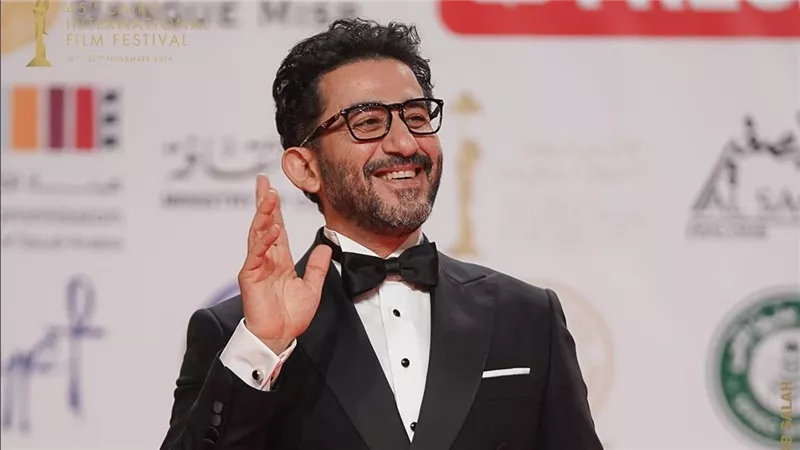 أحمد حلمي: 