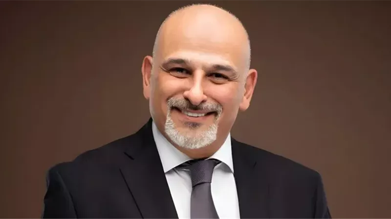 مهرجان الغرة يعيد جمال سليمان للمسرح بـ