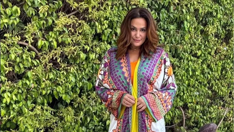 بمناسبة عيد ميلادها الـ 46.. نظرة على ماركة هند صبري 