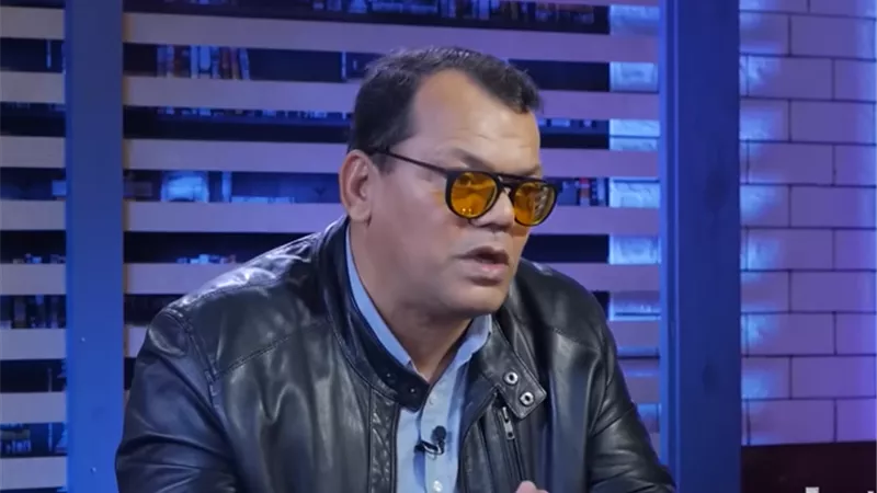 «قصة وفاء» يعيد المغربي محمد ظهرا إلى السينما بعد غياب 