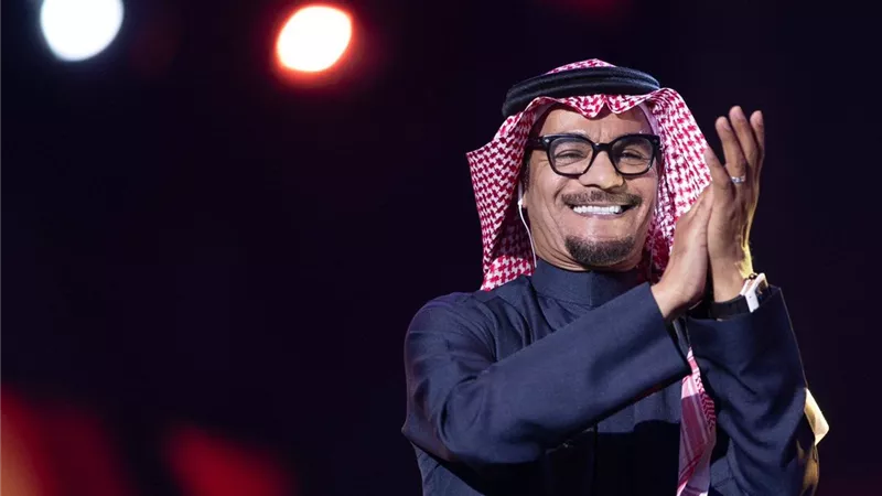 رابح صقر يؤجل حفله بموسم الرياض بسبب وفاة ابن شقيقته وإصابة نجله 