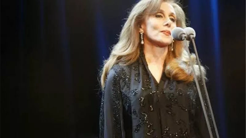 في يوم ميلادها.. من هو مصمم الأزياء المفضل لـ فيروز 