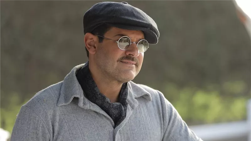 تفاصيل شخصية عمرو يوسف في فيلم درويش  