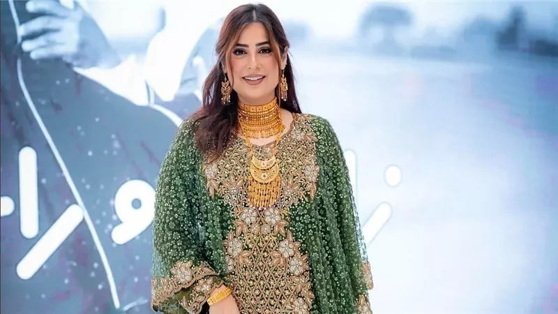 تزامناً مع عيد الاتحاد.. أزياء ملهمة لهذه المناسبة التاريخية