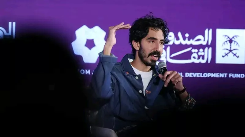 لقطات من ثالث جلسات سلسلة “ممثل تحت المجهر” مع النجم ديف باتيل بمهرجان البحر الأحمر  