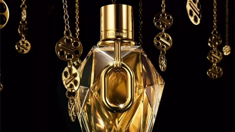 اختاري هديتك المثالية لموسم الأعياد مع عطور RABANNE الفاخرة