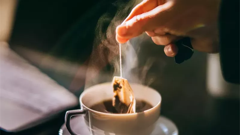 الشاي والقهوة يقللا من خطر الإصابة ببعض أنواع السرطان  