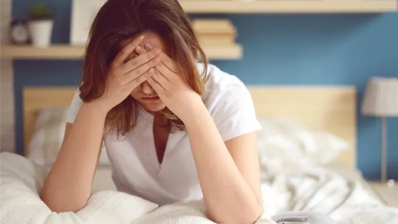 أبرزها تقلب المزاج والاكتئاب.. 5 علامات تحذيرية مبكرة لنقص فيتامين د 