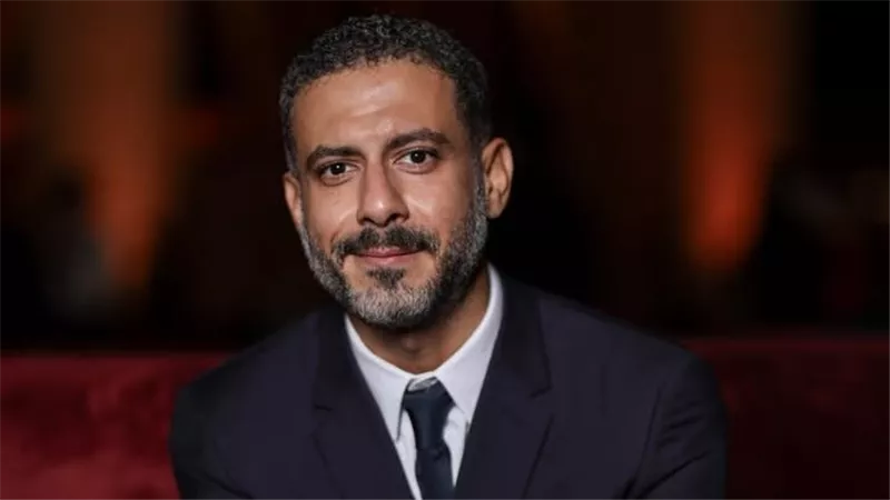 خاص| محمد فراج يناقش مخاطر تطبيقات القمار والمراهنات في مسلسل 
