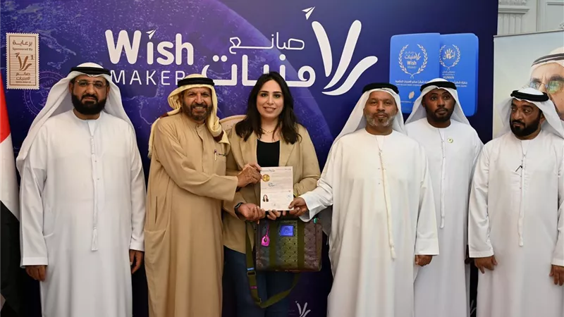الإمارات تكرّم نور العاشق  أول مواطنة ليبية مصرية  بجواز السفر الفخري كسفيرة للعمل الخيري