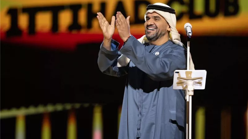 حسين الجسمي يفتتح أولى حفلاته في 2025 بحفل أسطوري في السعودية