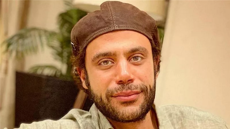 محمد عادل إمام يكشف عن الصورة الأولى من فيلم 