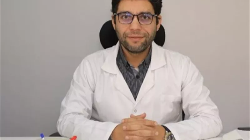 الدكتور سيف الإسلام يوضح مخاطر إفرازات الأنف عند الأطفال 