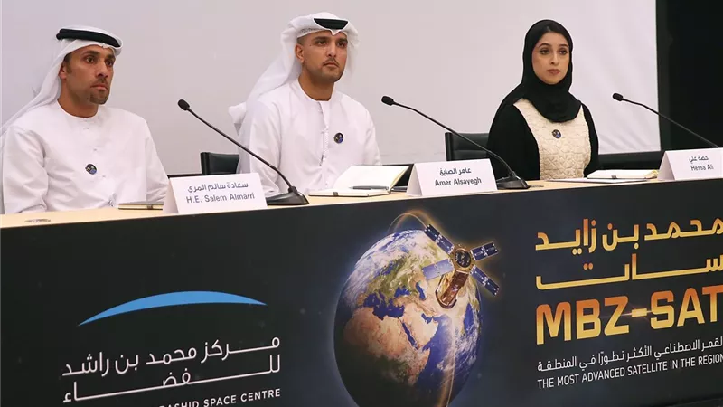 إطلاق محمد بن زايد سات قفزة إماراتية جديدة في مجال استكشاف الفضاء 