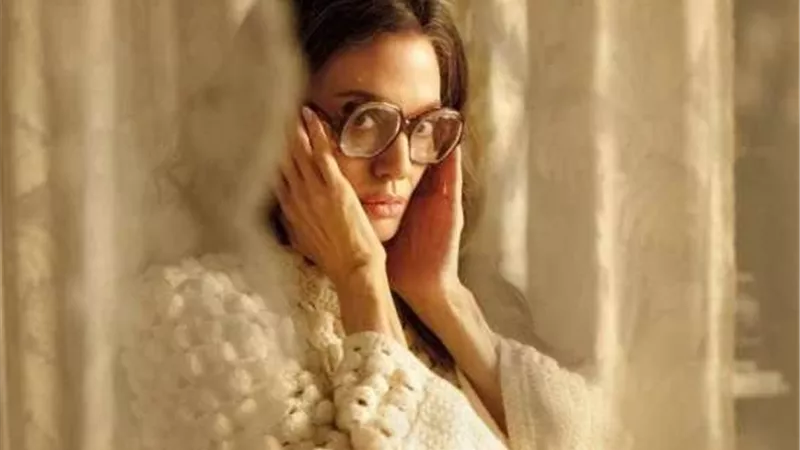 Maria الخميس المقبل في السعودية بطولة أنجلينا جولي
