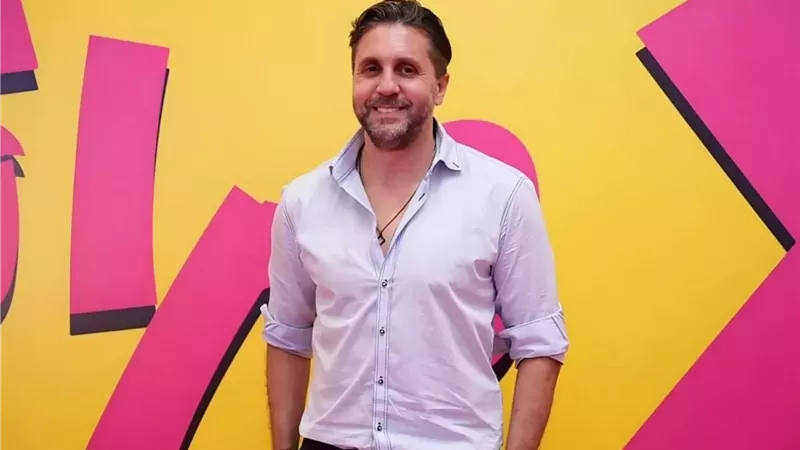 هشام ماجد الممثل السينمائي المفضل في حفل joy awards