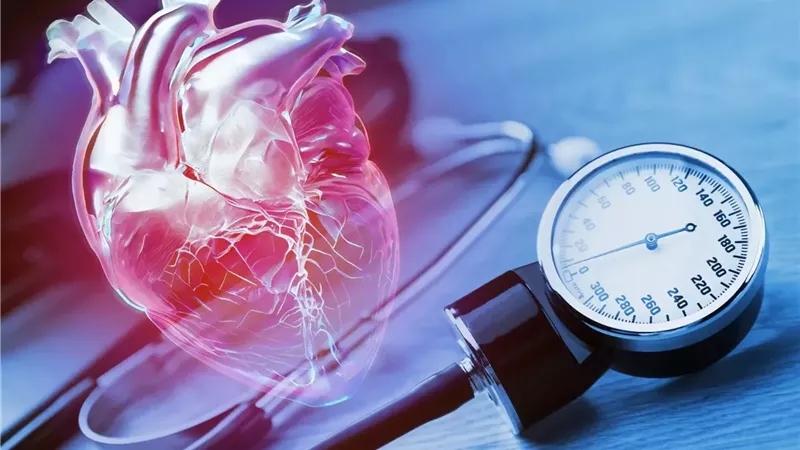 هل يؤدي التوتر والإجهاد إلى ارتفاع ضغط الدم؟  