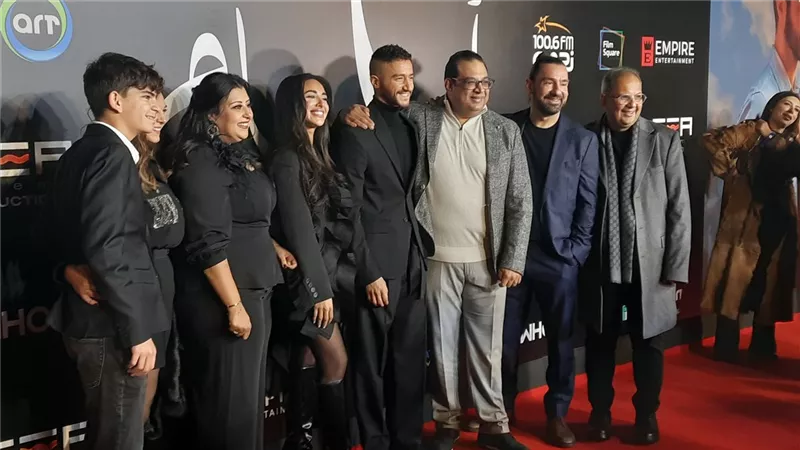 أحمد مالك وآية سماحة.. أبطال وصناع فيلم 
