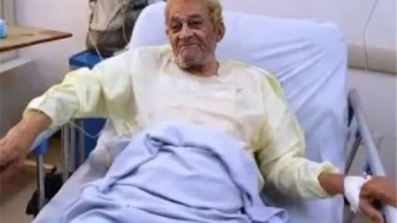 وفاة الفنان صالح العويل عن عمر 78 عاما بعد تدهور حالته الصحية
