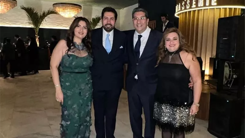 هاني رمزي يحتفل بخطوبة نجله شادي في حفل عائلي بسيط