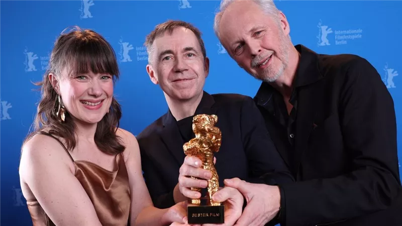 القائمة الكاملة لجوائز مهرجان برلين السينمائي الـ75 