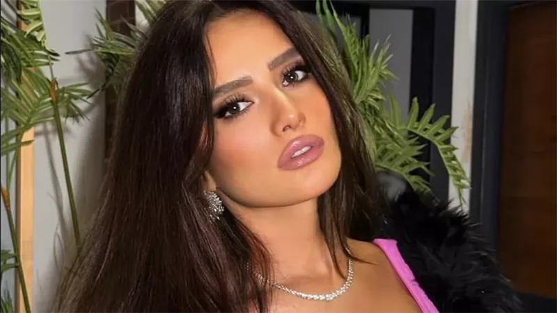 زينة في برنامج 